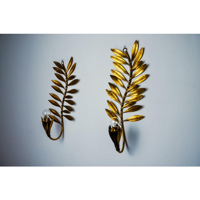Hollywood Regency Golden Floral Sconces by Ferro Arte, Spain, 1980s, Set of 2 For Sale - Image 3 of 8