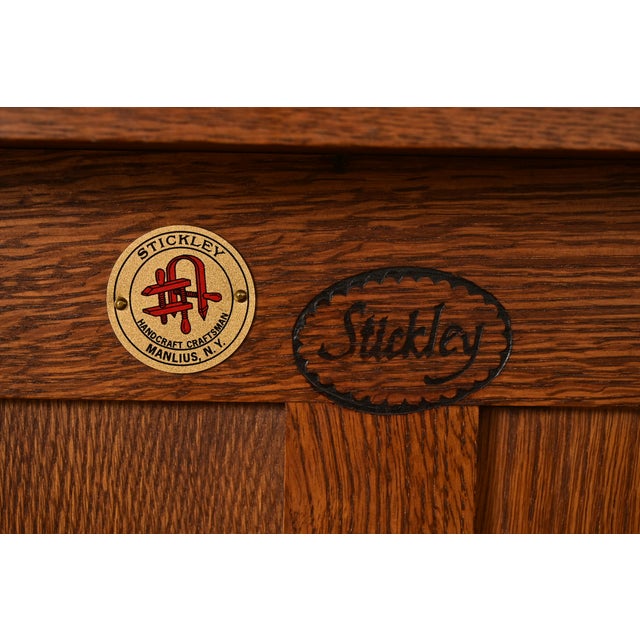 Stickley Mission Oak Arts and Crafts Settle Sofa For Sale - Image 10 of 11