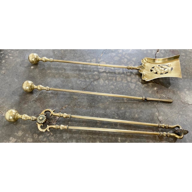 Antique Art Nouveau Style Brass Fireplace Tools on French Hunting Motif Stand For Sale - Image 12 of 14