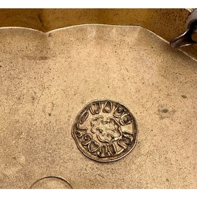 Baroque Italian Florentine Gold Gilt and Cream Square Side Accent Table For Sale - Image 10 of 12