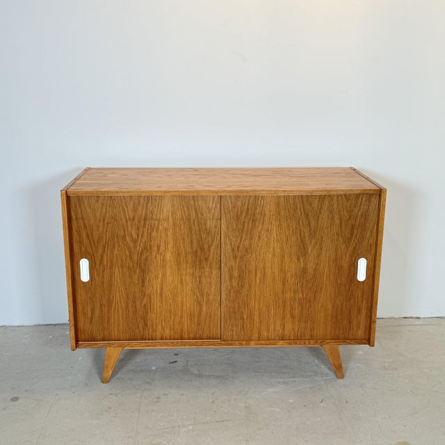 Model U452 Modular Highboard attributed to Jiří Jiroutek for Interier Praha, 1970s For Sale - Image 9 of 15