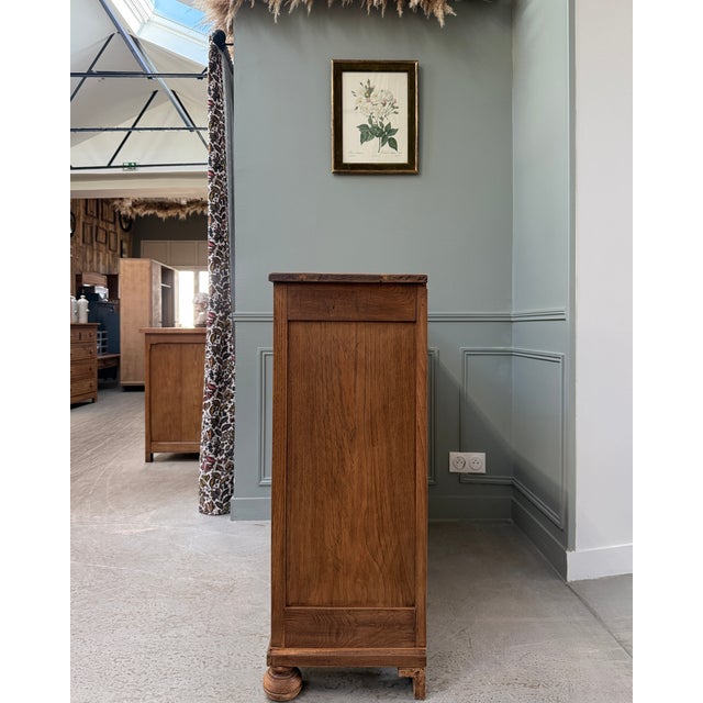 1940s Parisian Glass-Fronted Oak Buffet, 1940s For Sale - Image 5 of 16