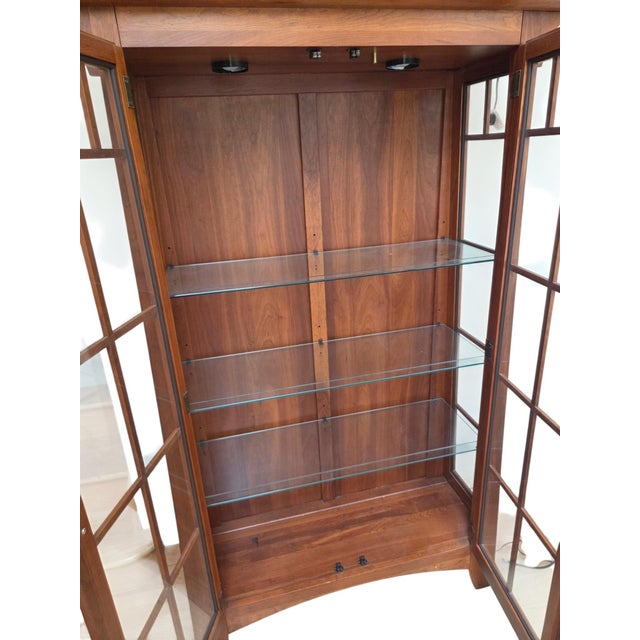 Ethan Allen American Impressions Arts & Crafts Cherry Lighted Curio Cabinet For Sale - Image 15 of 17