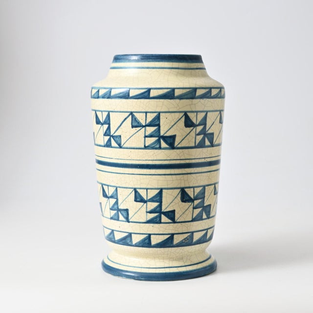 Vintage Spanish Vase from Benlloch, 1950s, in Very Good conditions. Designed 1950 to 1959 This piece has an attribution...