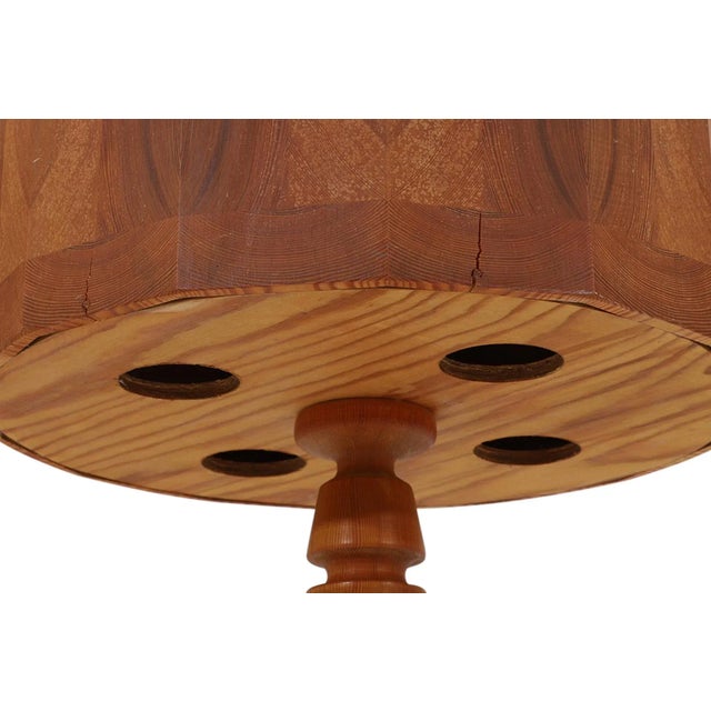 1970s Swedish Modern Floor Lamp in Figurative Pine For Sale In San Francisco - Image 6 of 7