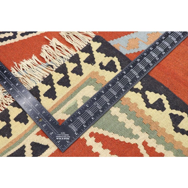 Late 20th Century Vintage Persian Shiraz Kilim Rug - 05'07 X 07'08 For Sale - Image 5 of 9