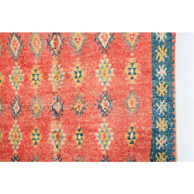 Mid 20th Century 1960s Moroccan Berber Rug, Coral and Teal Geometric Wool, 4'10" × 9'10" For Sale - Image 5 of 14