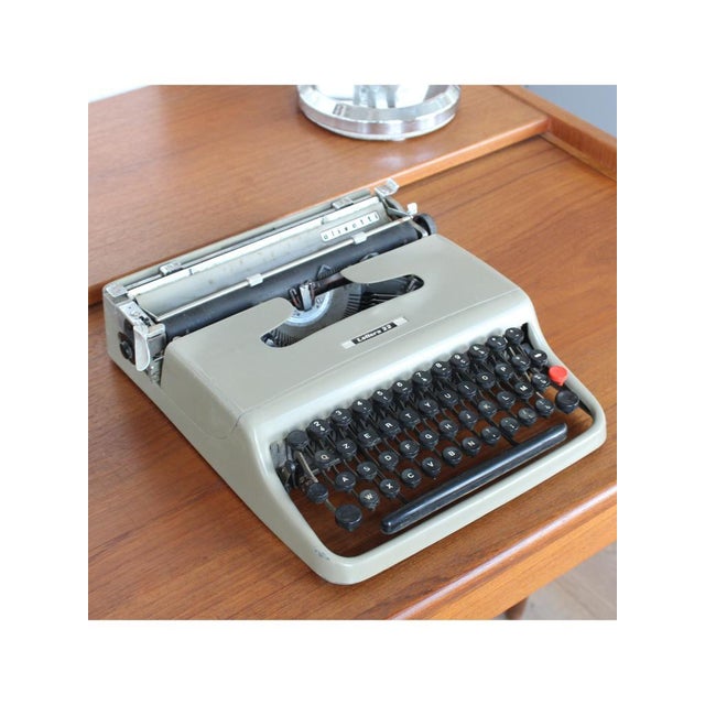 Manufacturer Olivetti Type Lettera 22 typewriter Model Lettera 22 Origin Ivrea Year 1950-59 Color Dove grey Condition...