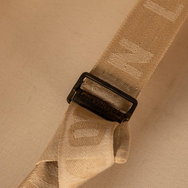 20th Century Courier Trunk in Monogram Canvas from Louis Vuitton, France, 1930 For Sale - Image 6 of 18