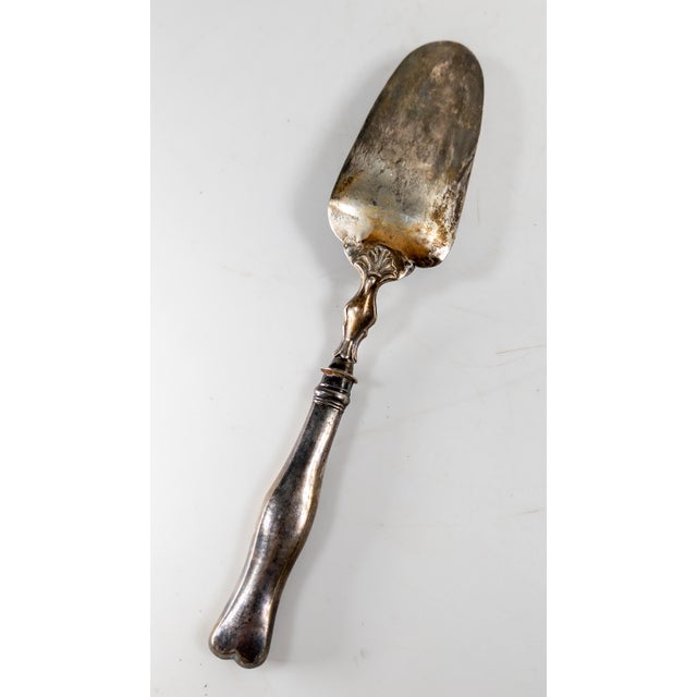 19th Century Continental European Austrian 800 Silver Server With 3 Graces Engraving For Sale - Image 15 of 17