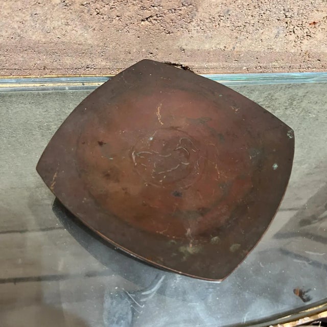 Mid-Century Modern 1960s California Bronze Dish Horse Design by Wah Ming Chang For Sale - Image 3 of 7