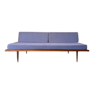 Mid-Century Modern Blue Yugoslavian Daybed / Sofa For Sale
