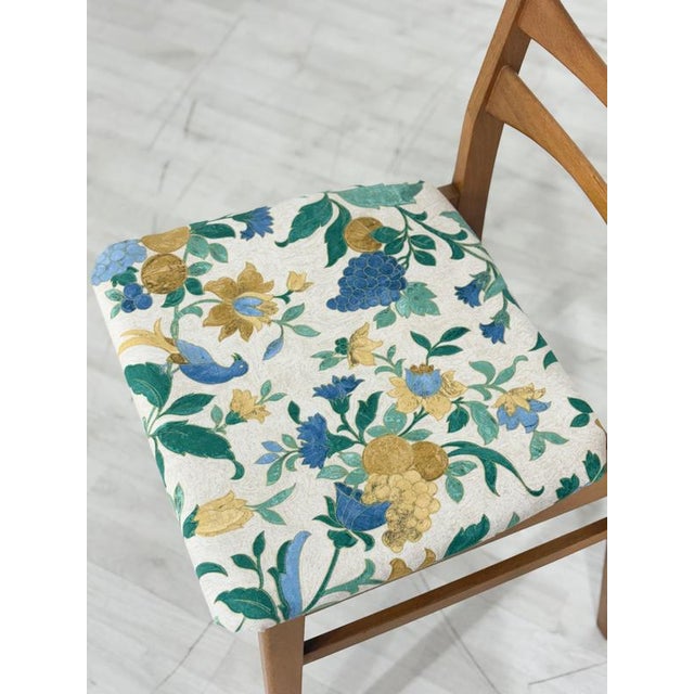 Mid-Century Dining Chairs, Set of 4 For Sale - Image 5 of 12