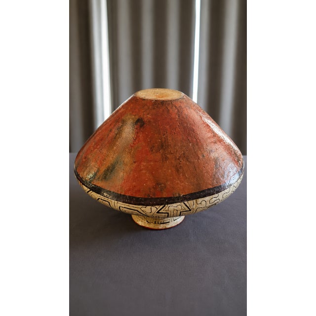Ceramic Large Peru Shipibo-Conibo Mahuetá Anthropomorphic Peruvian Pottery Vessel: Kené Pattern Tribal Art Ceramic Vase For Sale - Image 7 of 9