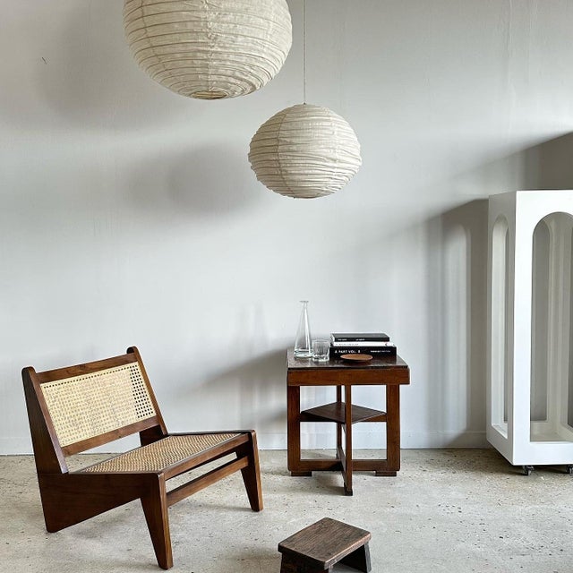 White Large Round Japanese-Style Rattan and Natural Linen Pendant Light, 1980s For Sale - Image 8 of 18