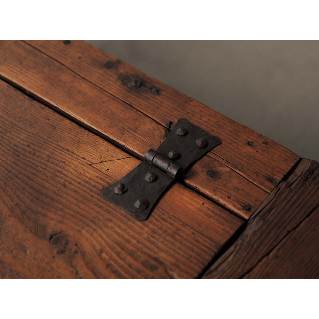 19th Century Mountain Folk Art Pine Storage Bench, France For Sale - Image 16 of 18