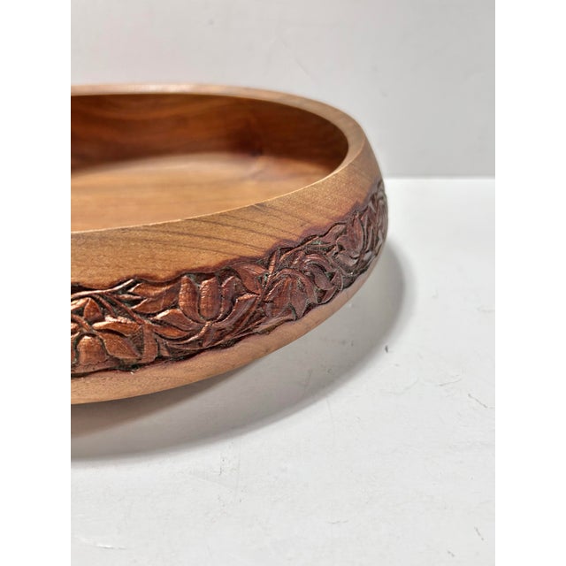 Wood 1970s Hand-Carved Wooden Bowl With Floral Band – Rustic Artisan Centerpiece For Sale - Image 7 of 9