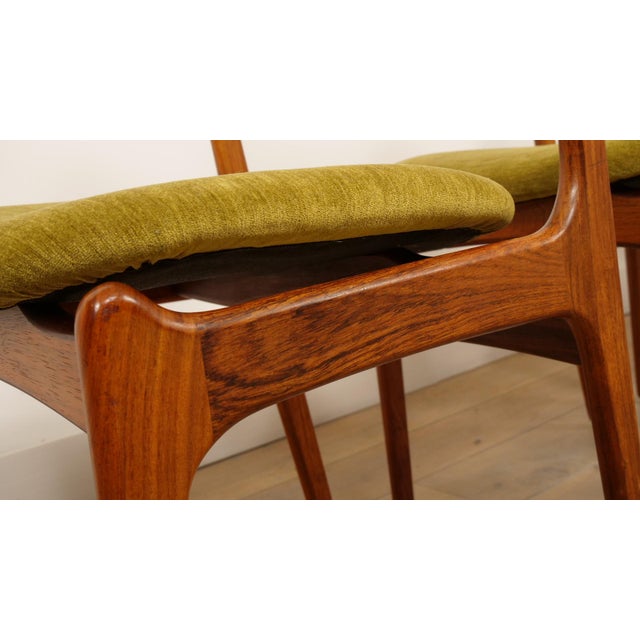 Dining Chairs with Armrests in Rosewood by Erik Buch, Set of 4 For Sale - Image 13 of 17