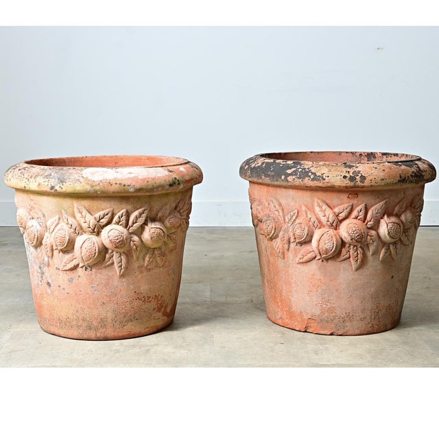 Brown English Pair of Large 20th Century Terracotta Decorated Planters For Sale - Image 8 of 12