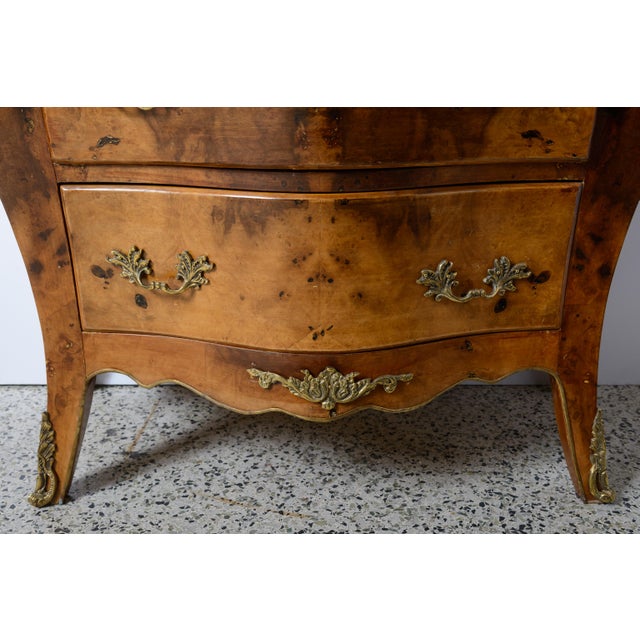 French Burl Wood Bombe Chest With Marble For Sale In West Palm - Image 6 of 13