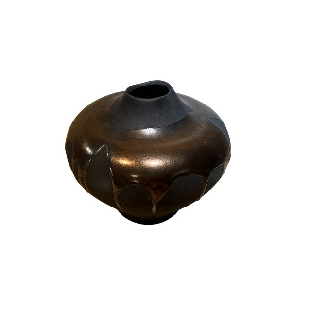 Royal Haeger Vintage Haeger Pottery Volcanic Metallic Black Drip Glaze Matte Finish Vase Vessel Raku Collection 162 For Sale - Image 4 of 13