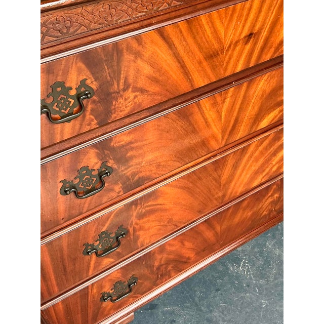 Vintage Regency Flame Mahogany Chest of Drawers For Sale In West Palm - Image 6 of 8