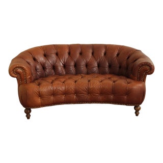 English Traditional Tufted Leather Curved Chesterfield Sofa For Sale