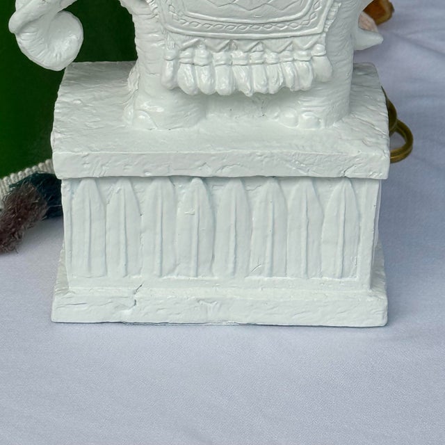 Late 20th Century White Elephant Table Lamp With Green Lacquered Shade - Newly Painted For Sale In Mobile - Image 6 of 12