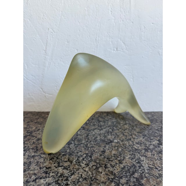 Mid-Century Modern Mid-Century Brazilian Modern Acrylic Jumping Fish Sculpture, 1960s For Sale - Image 3 of 12
