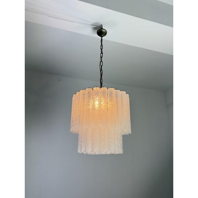 Metal Mid-Century Modern Murano Glass Chandelier in the style of Venini, 1950s For Sale - Image 7 of 16