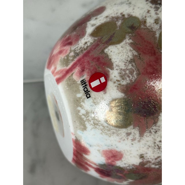 Gold Iittala Hand Blown, Oiva Toikka Cucunor Egg - 2008 Annual Egg 459/750 in Original Box For Sale - Image 8 of 11