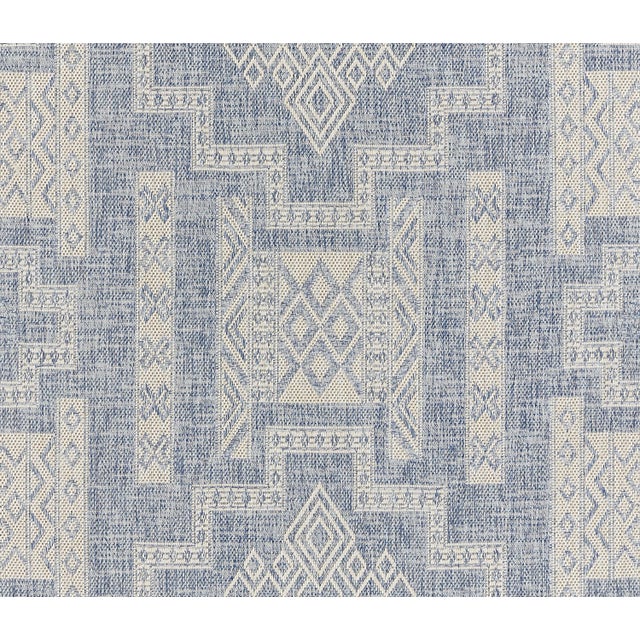 Textile Momeni Contemporary Indoor/Outdoor Hampton Bay Rug in Blue, 5'3" x 7' For Sale - Image 7 of 10