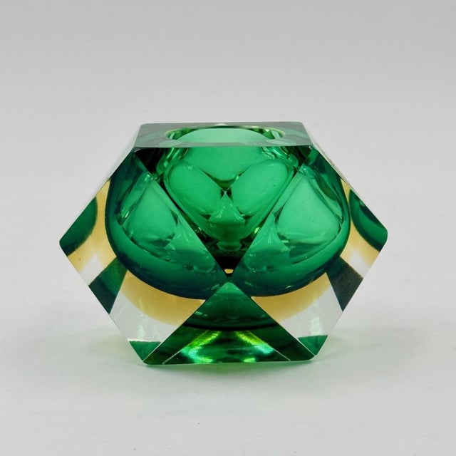 Green Geometric Emerald Green Murano Glass Sommerso Vase by Flavio Poli, Italy, 1970s For Sale - Image 8 of 12