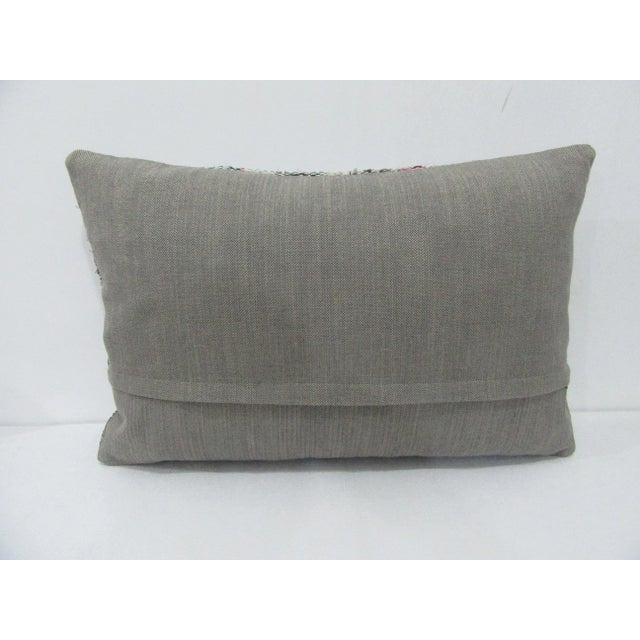Mid-Century Modern Turkish Kilim Pillow Cover For Sale - Image 3 of 4