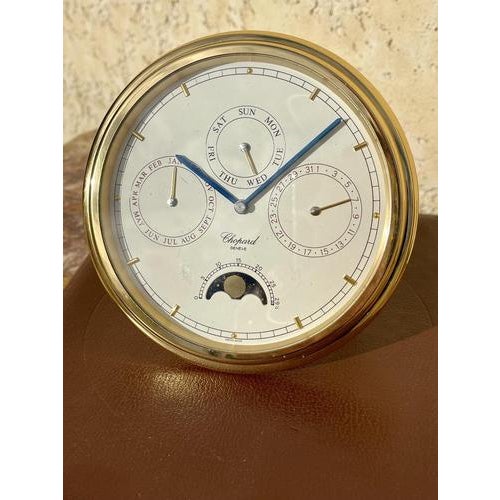 Artist: Maison Chopard Genève Period: 20th century Style: Other Style Condition: Excellent condition Material: Metal A...