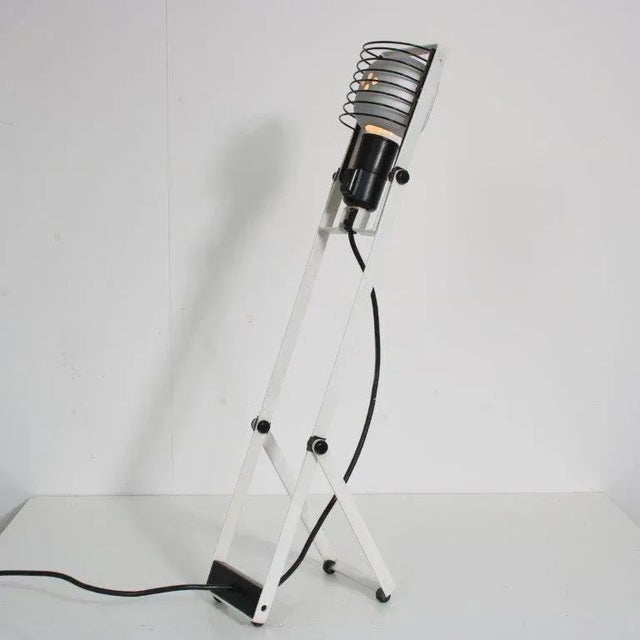Synthesi Table Lamp by Ernesto Gismondi for Artemide, Italy, 1980s For Sale - Image 9 of 12