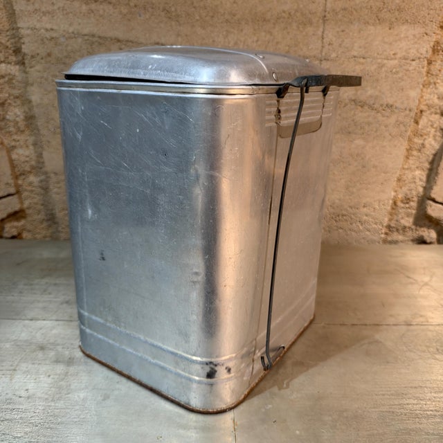 Vintage Magikan Aluminum Step-Pedal Trash Can From the Mid-Century Modern For Sale - Image 12 of 14