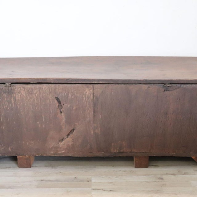 17th Century Chest in Walnut For Sale - Image 11 of 18