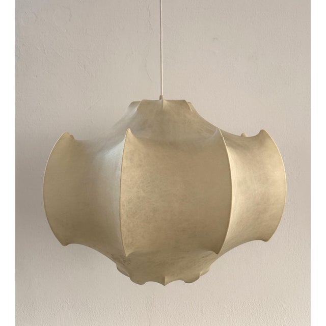 Viscontea Pendant Cocoon Light by Achille and Pier Giacomo Castiglioni, 1960s For Sale - Image 6 of 18