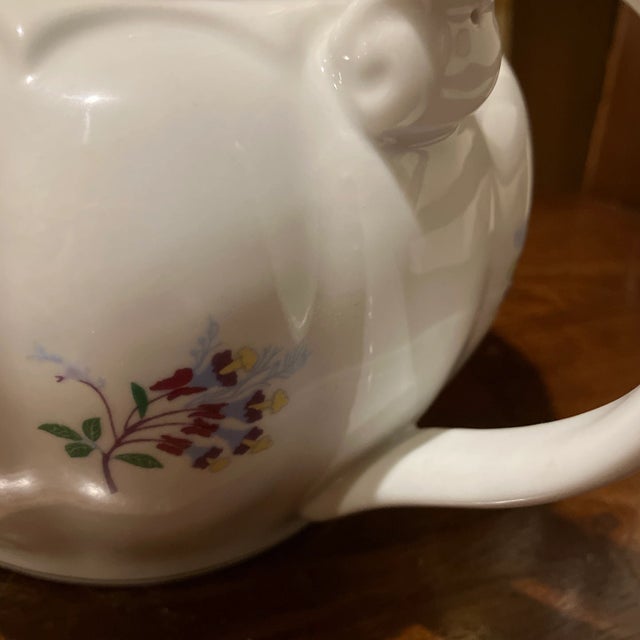 Ceramic Laura Ashley 1970s Vintage English Tea Pot Floral on White Ceramic For Sale - Image 7 of 12