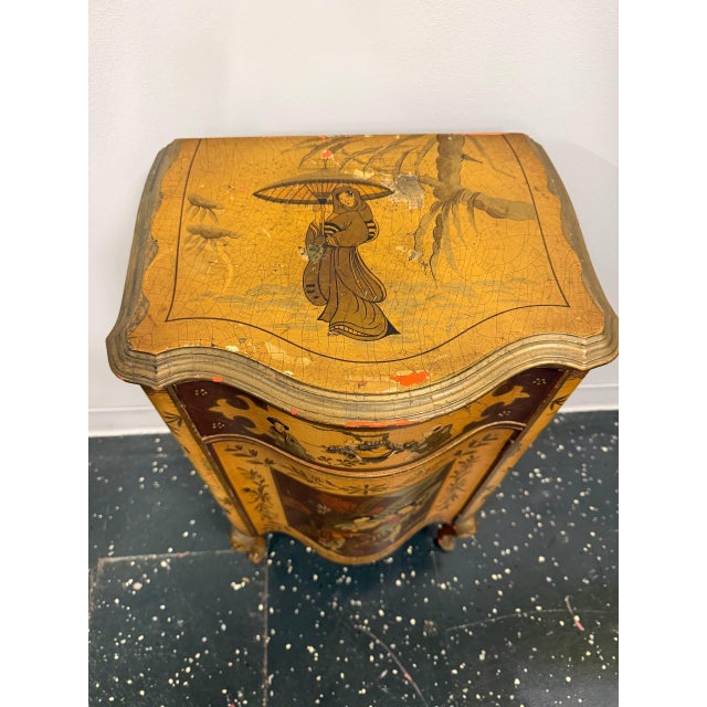 Vintage Chinoiserie Hand-Painted Asian Accent Cabinet For Sale - Image 4 of 7