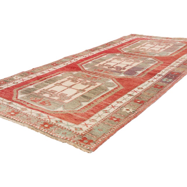 54122 Vintage Turkish Oushak Rug, 03'04 x 06'11. The Crimson Covenant: A Vintage Turkish Oushak Masterpiece of Symbolic...