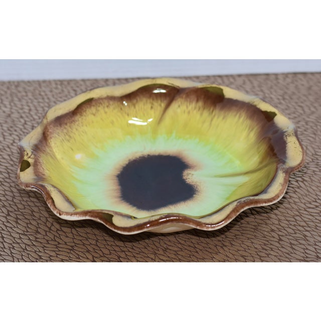 Mid-Century Modern 1960s Bay Keramik West German Pansy Flower Yellow Green & Gold Glaze Ceramic Bowl For Sale - Image 3 of 7
