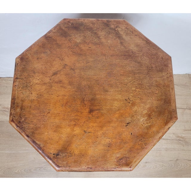 English Victorian Octagonal Occasional Tripod Table in Mahogany, 1890 For Sale - Image 3 of 14