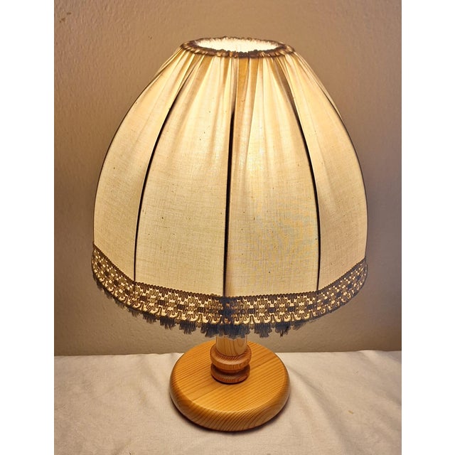 German Pine Table Lamp with Beige Fabric Shade from AKA-Electric, 1970s For Sale - Image 3 of 8