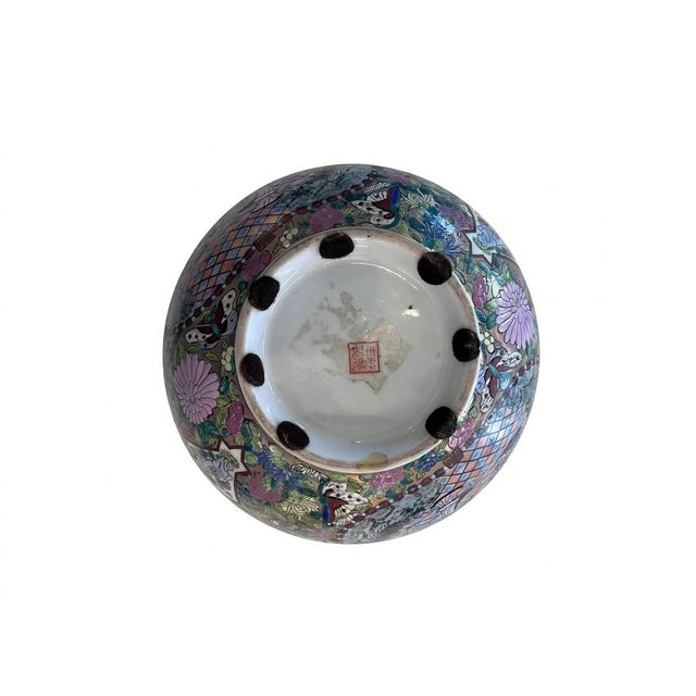 Ceramic Antique Chinese Famille Rose / Rose Medallion Porcelain Bowl For Sale - Image 7 of 7