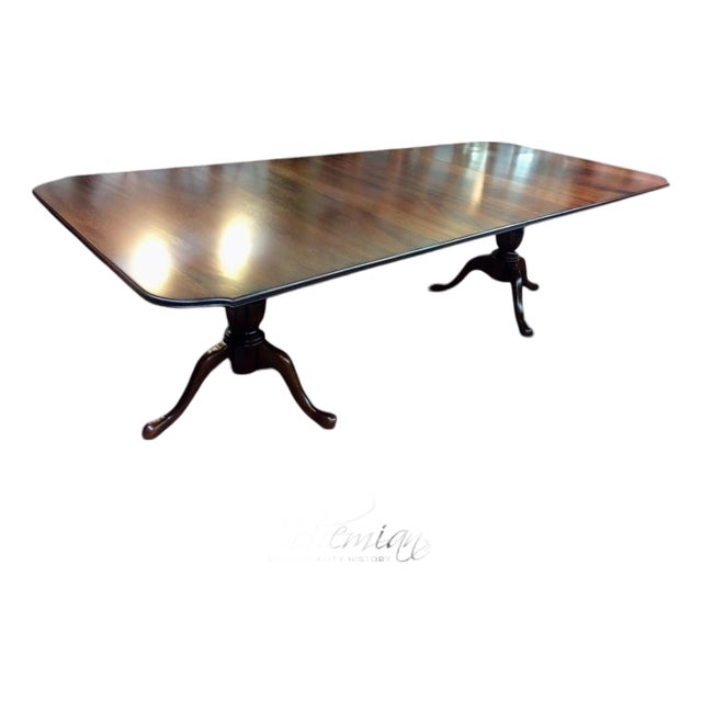 Vintage Mahogany Dining Table, Jamestown Sterling Furniture For Sale