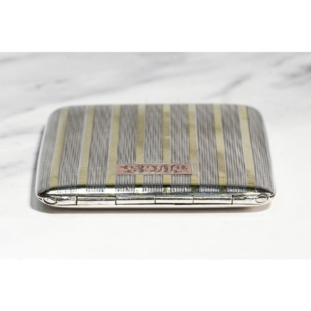 Wonderful Engine Turned Art Deco Antique Sterling Silver 14k Gold Cigarette Card Case For Sale - Image 13 of 16