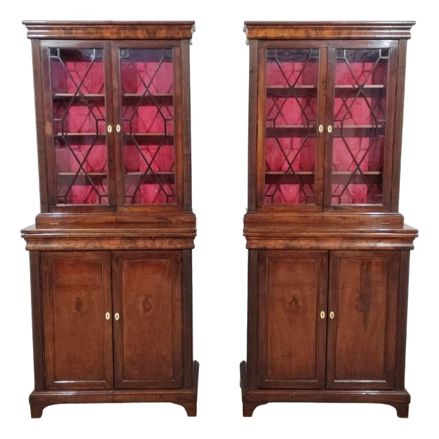 19th Century Walnut Bookcases with Pull-Out Shelves, Italy, Set of 2 For Sale