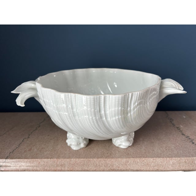 Early 20th Century Mid Century Limoges by Giraud Art Nouveau Shell and Dolphin Fish Porcelain Soup Tureen Centerpiece For Sale - Image 5 of 12